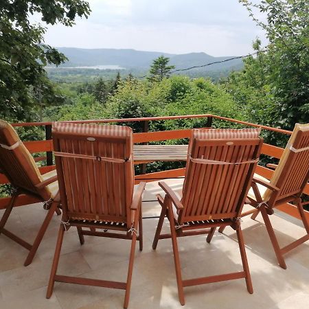 Barkoca Es Szepkilatas Vendeghaz / Cabin Verőcemaros Εξωτερικό φωτογραφία