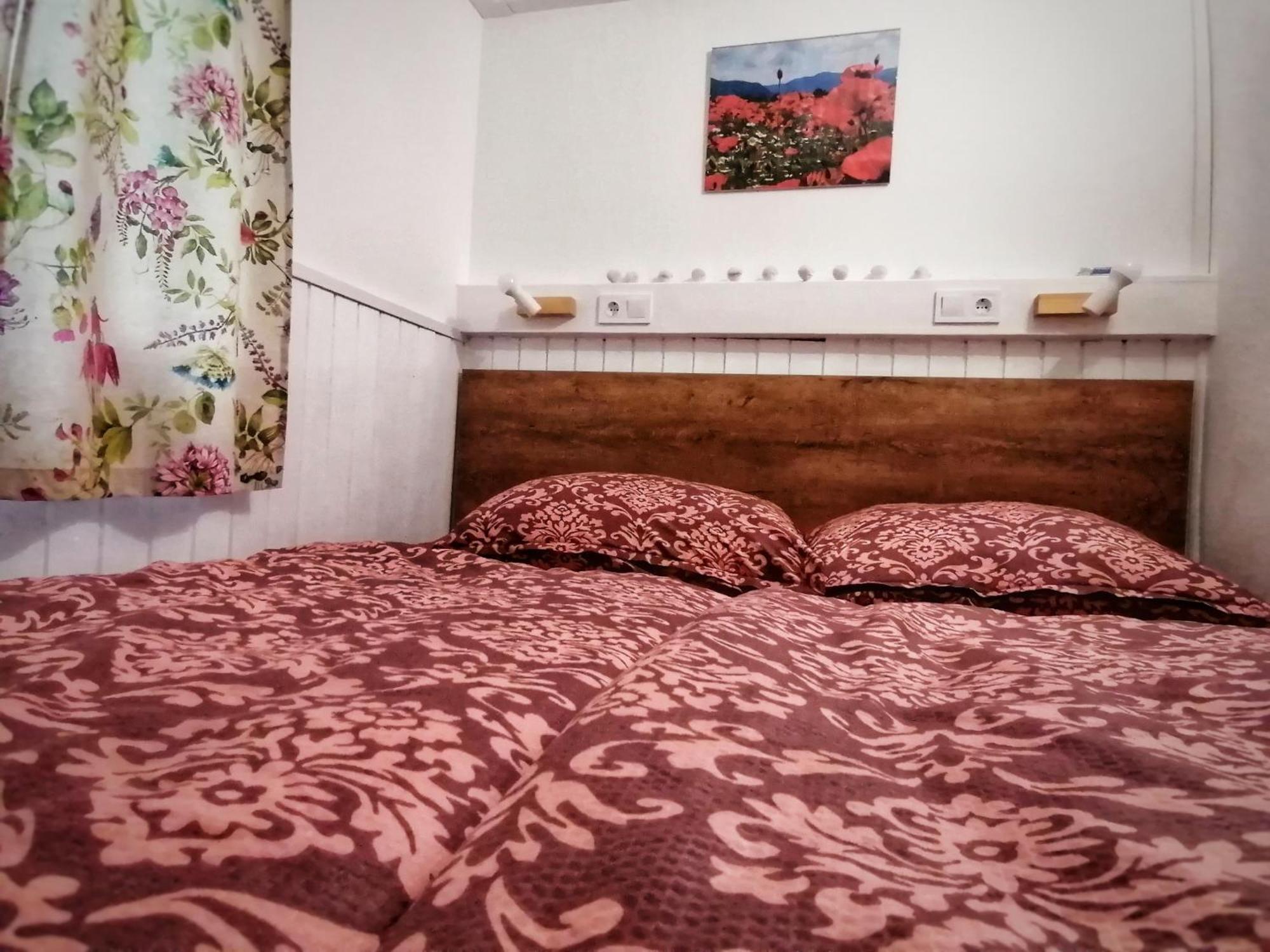 Barkoca Es Szepkilatas Vendeghaz / Cabin Verőcemaros Δωμάτιο φωτογραφία