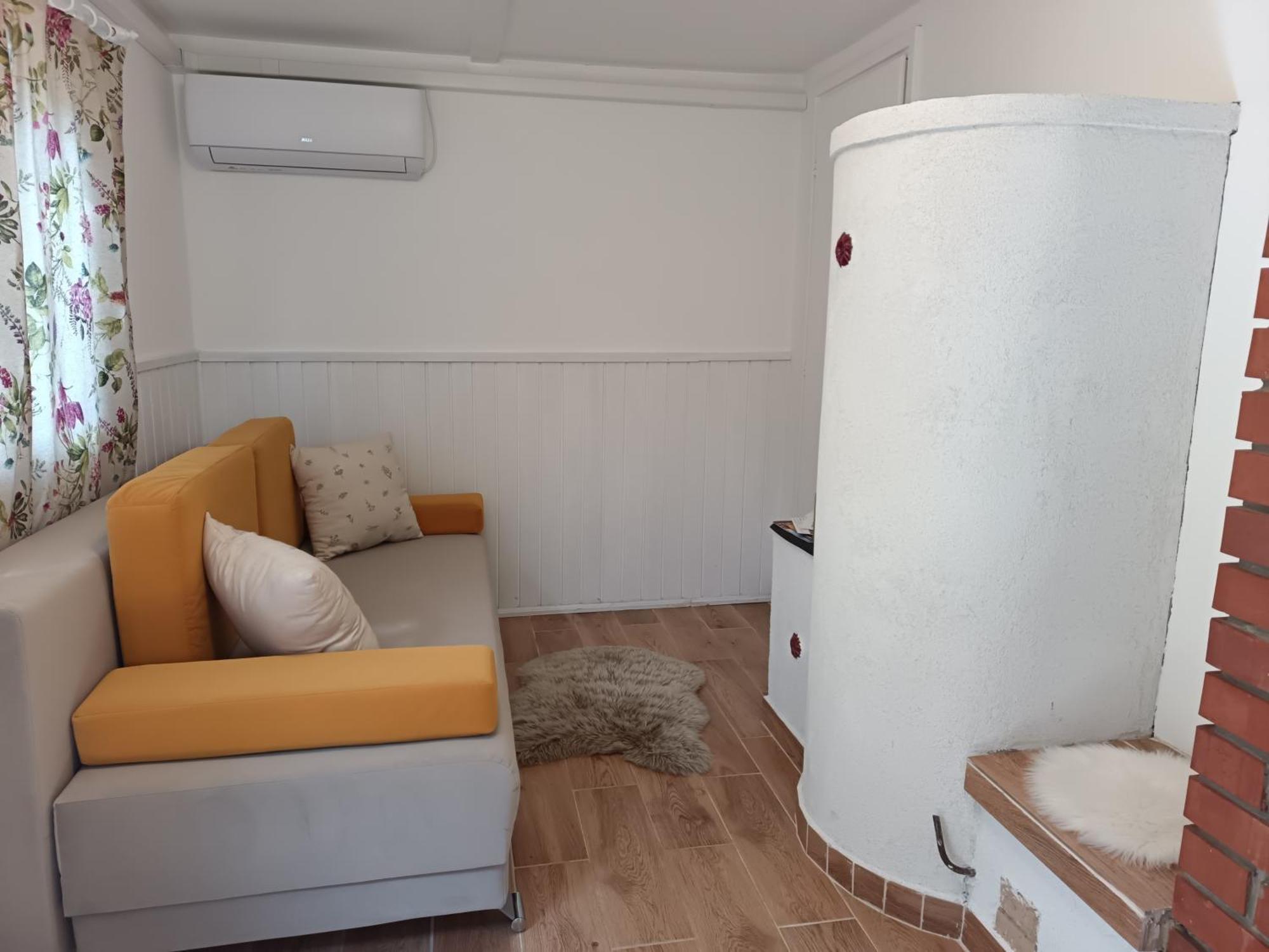 Barkoca Es Szepkilatas Vendeghaz / Cabin Verőcemaros Εξωτερικό φωτογραφία